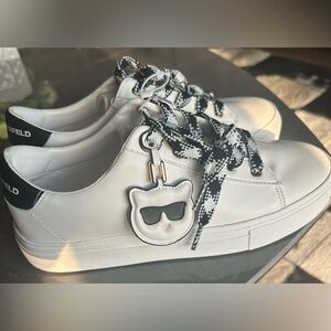 Karl Lagerfeld Paris Capree White Black Lace Up Logo Charm Sneakers Women New